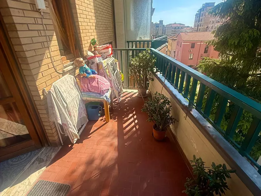 Immagine 7 di Appartamento in vendita  a Massa