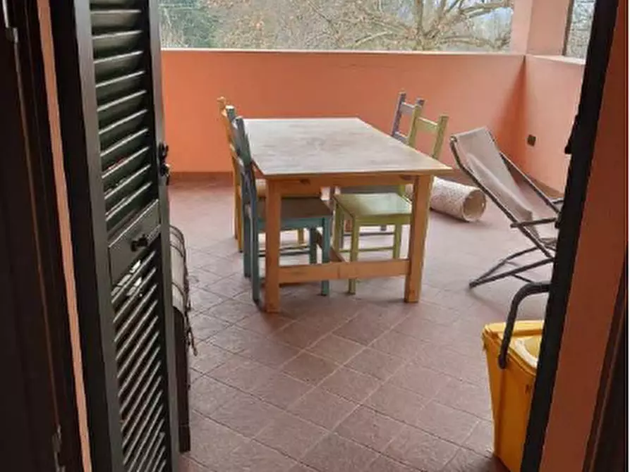 Immagine 4 di Appartamento in vendita  a Merone