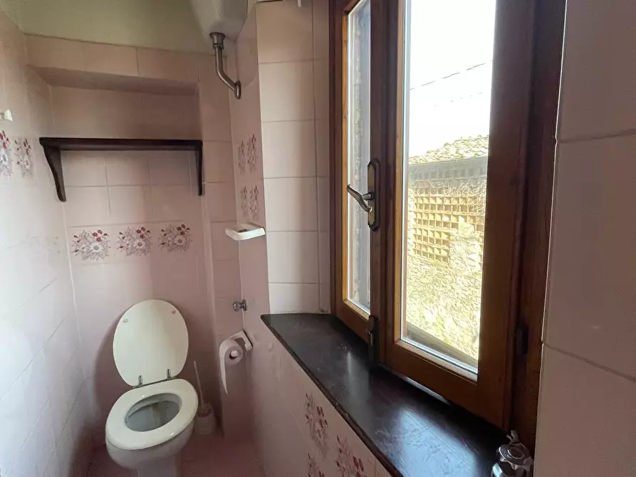 Immagine 38 di Casa semindipendente in vendita  a Capannori