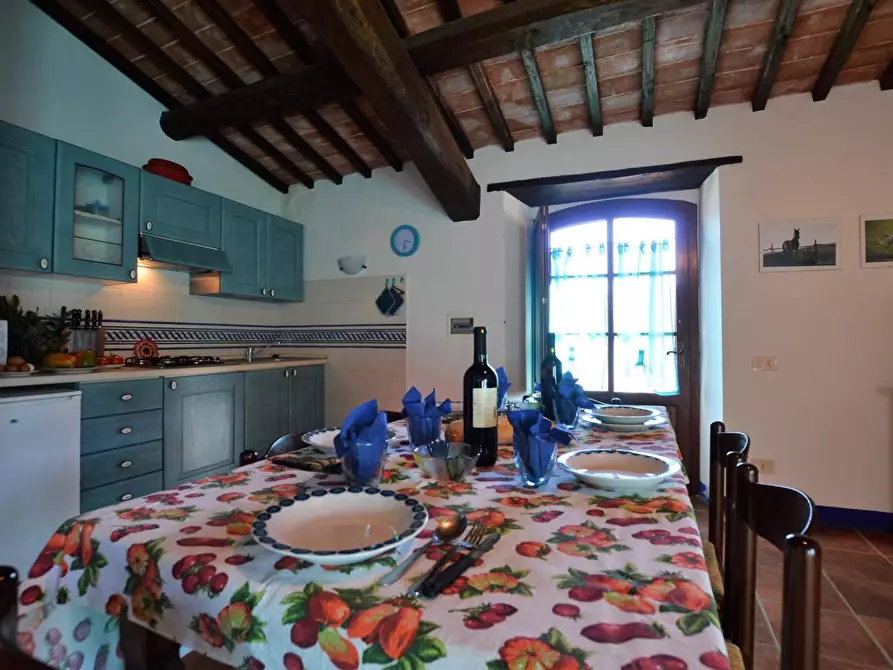 Immagine 8 di Casa colonica in vendita  a Casole D'elsa
