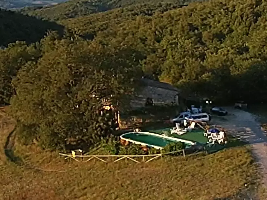 Immagine 27 di Casa colonica in vendita  a Casole D'elsa