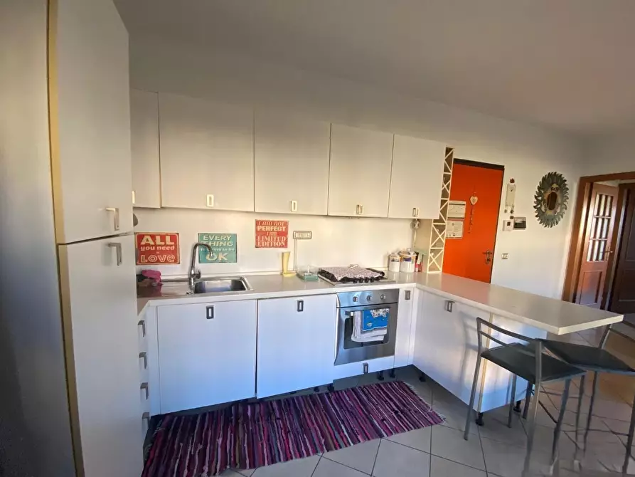 Immagine 1 di Appartamento in vendita  a Pisa