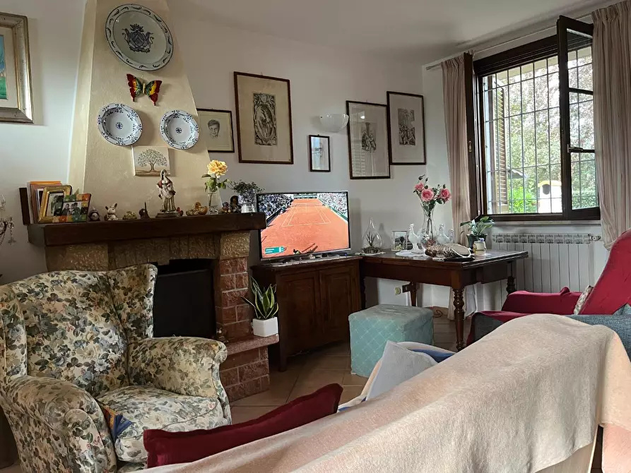 Immagine 7 di Casa trifamiliare in vendita  a San Giuliano Terme
