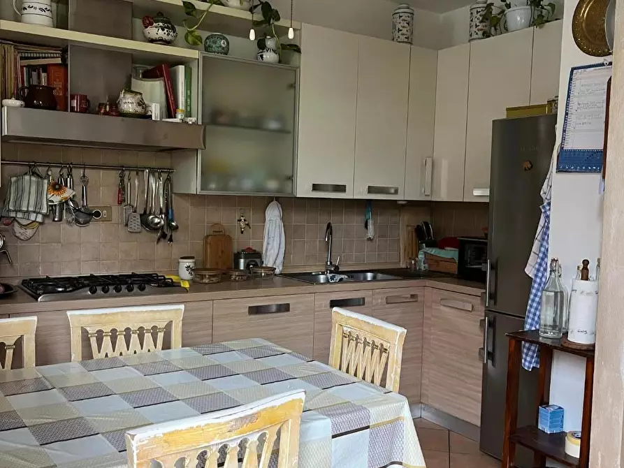 Immagine 13 di Casa trifamiliare in vendita  a San Giuliano Terme