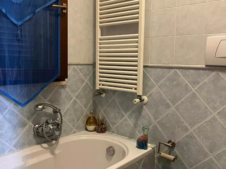 Immagine 25 di Casa trifamiliare in vendita  a San Giuliano Terme