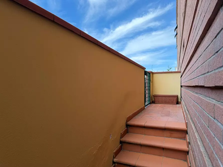 Immagine 26 di Appartamento in vendita  a Livorno