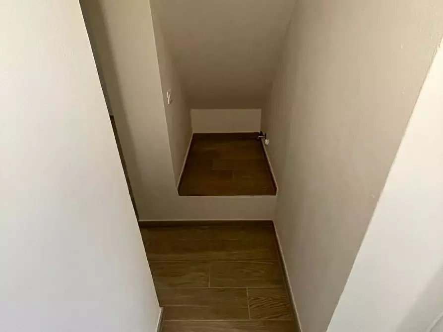 Immagine 6 di Appartamento in vendita  a Cascina