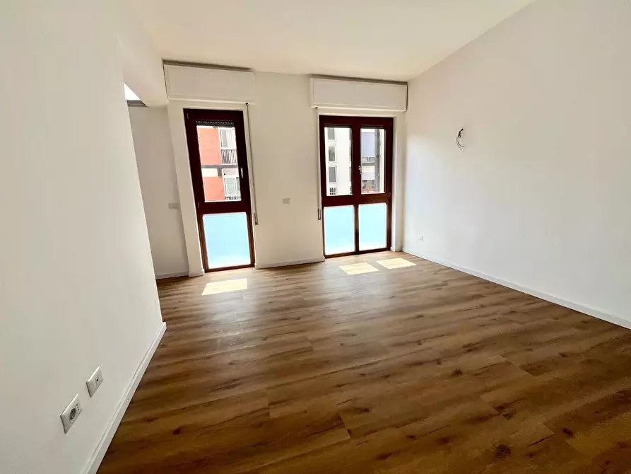 Immagine 8 di Appartamento in vendita  a Massa