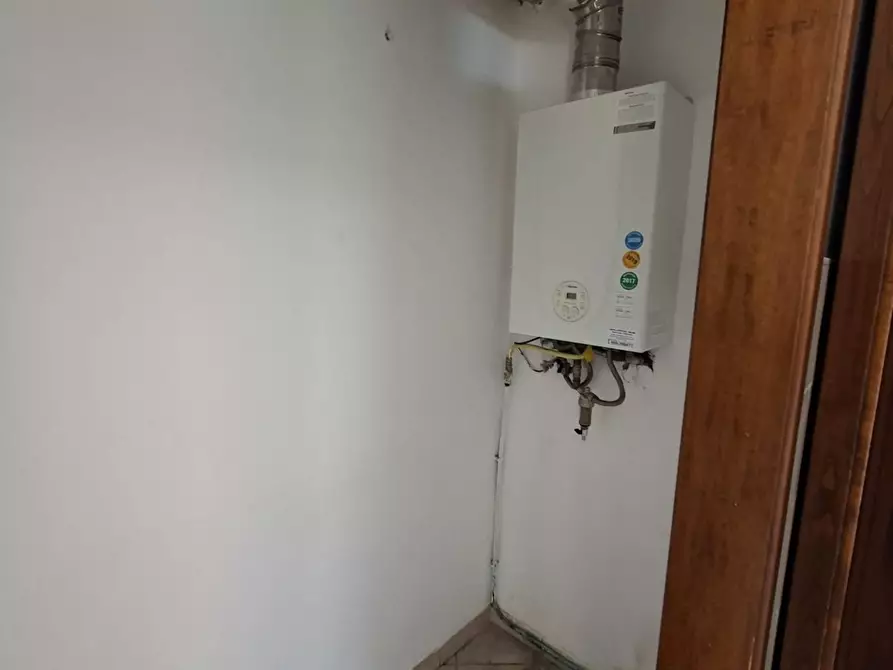 Immagine 6 di Appartamento in vendita  a Cascina