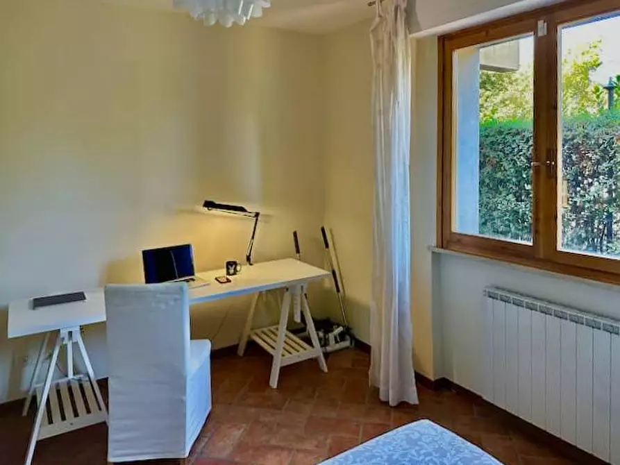 Immagine 27 di Appartamento in vendita  a Scandicci