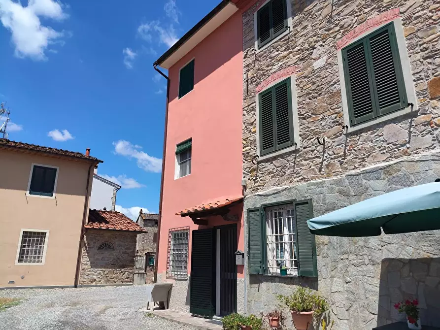 Immagine 17 di Terratetto in vendita  a Capannori