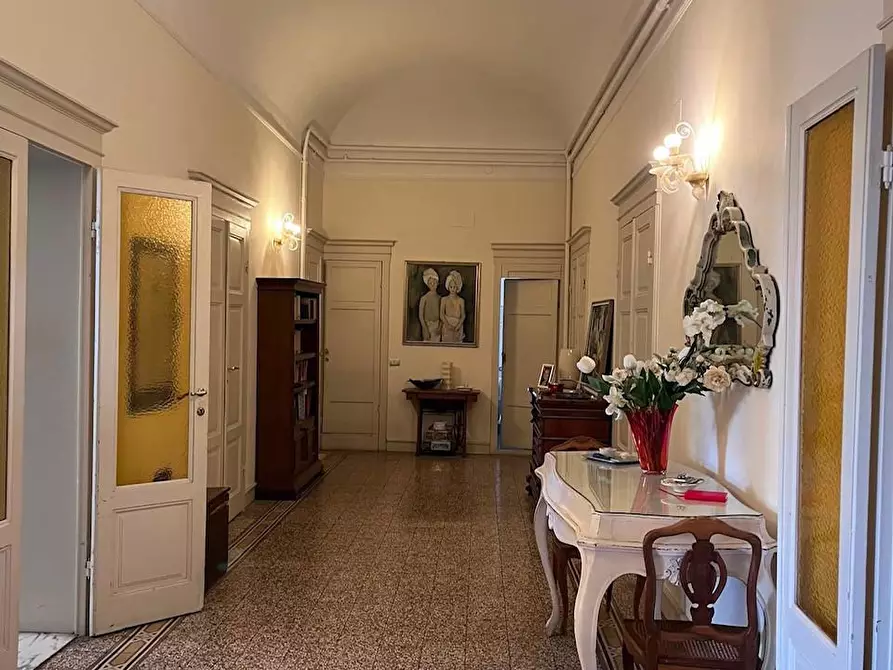 Immagine 1 di Appartamento in vendita  a Livorno