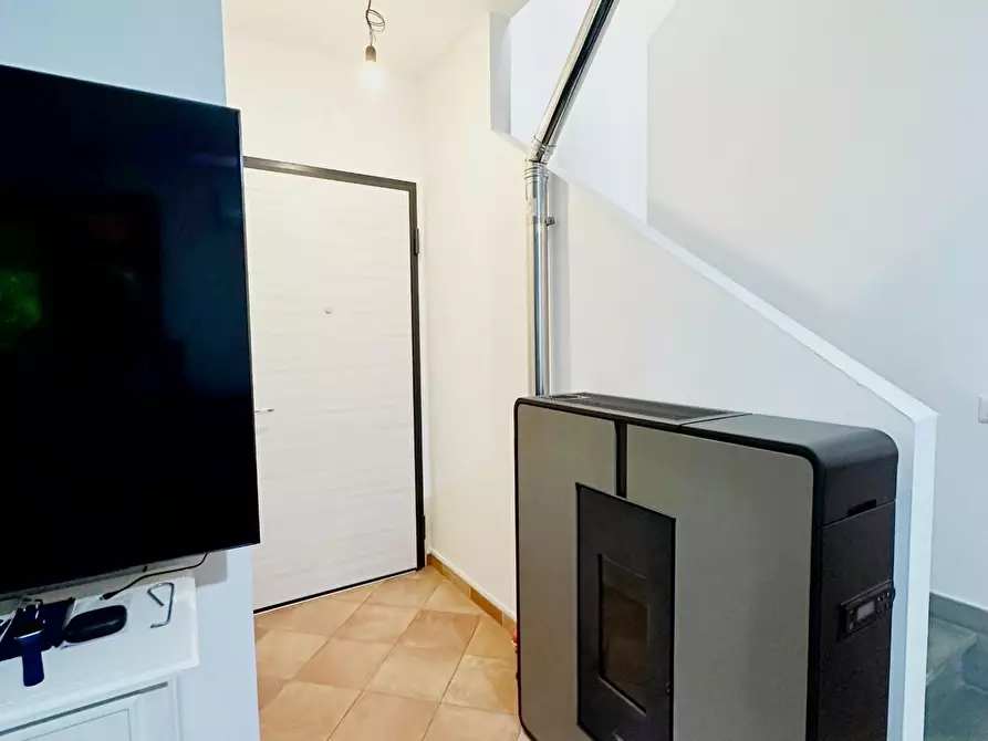 Immagine 6 di Casa indipendente in vendita  a Bagni Di Lucca