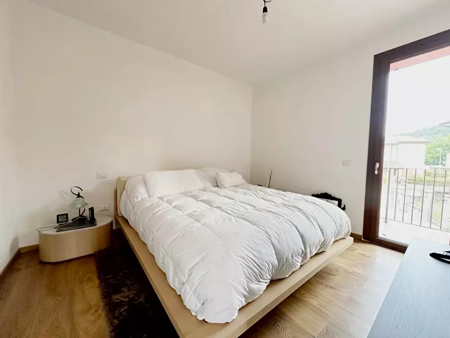 Immagine 13 di Casa indipendente in vendita  a Bagni Di Lucca