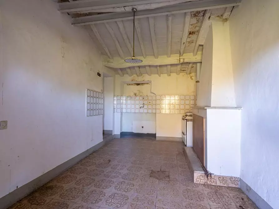 Immagine 25 di Porzione di casa in vendita  a Bientina