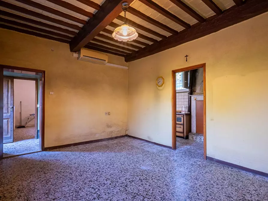 Immagine 19 di Porzione di casa in vendita  a Bientina