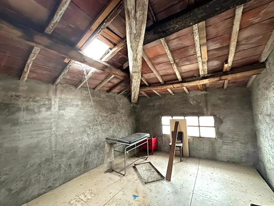 Immagine 30 di Casa indipendente in vendita  a Capannori