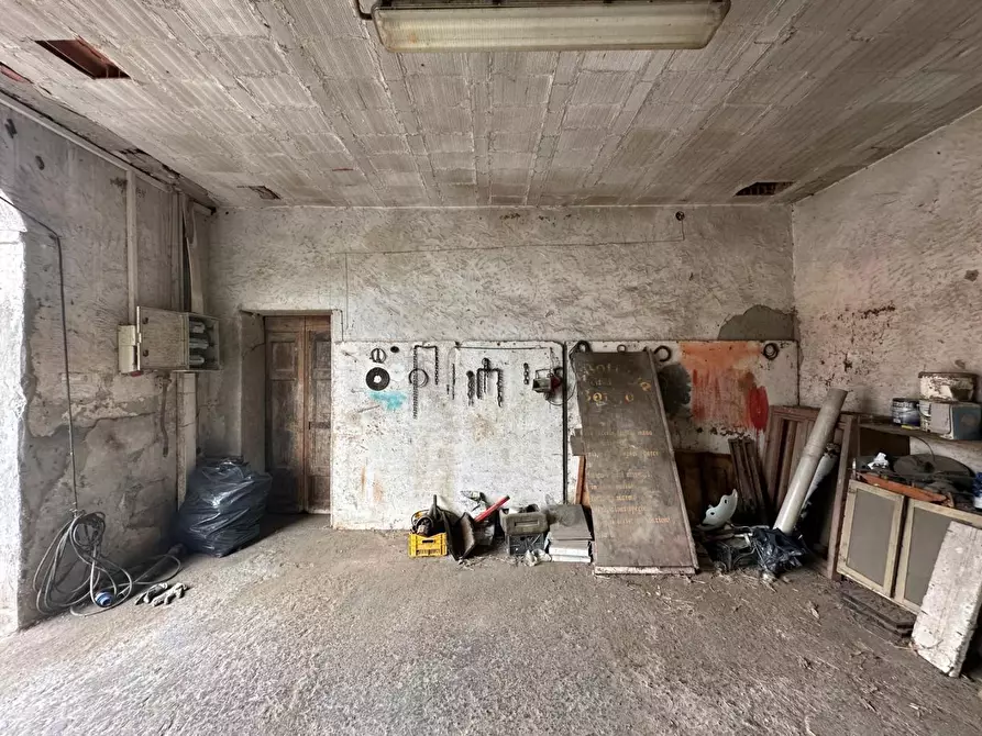Immagine 35 di Casa indipendente in vendita  a Capannori