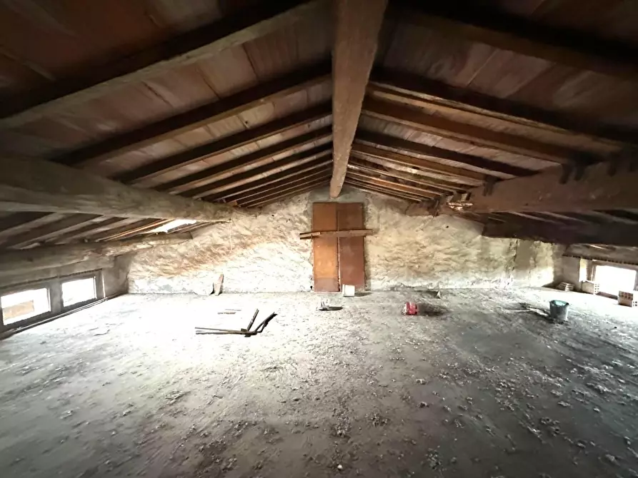 Immagine 33 di Casa indipendente in vendita  a Capannori