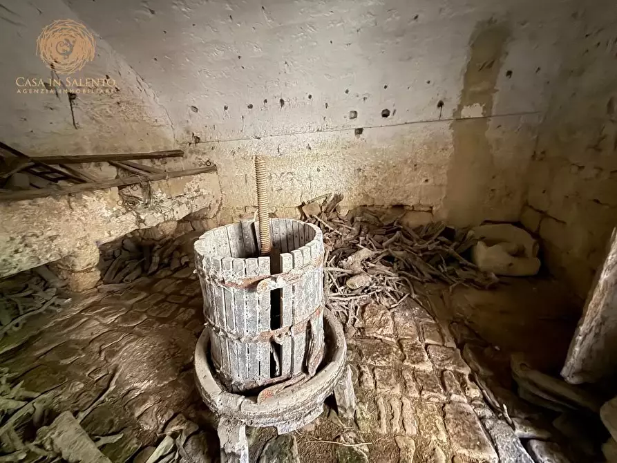 Immagine 10 di Casa indipendente in vendita  a Ruffano