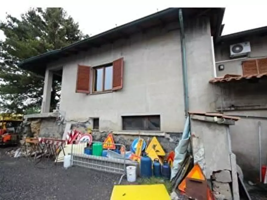 Immagine 4 di Casa bifamiliare in vendita  a Novedrate