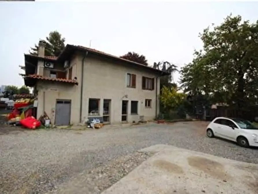 Immagine 3 di Casa bifamiliare in vendita  a Novedrate