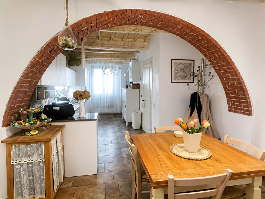 Immagine 3 di Appartamento in vendita  a Colle Di Val D'elsa