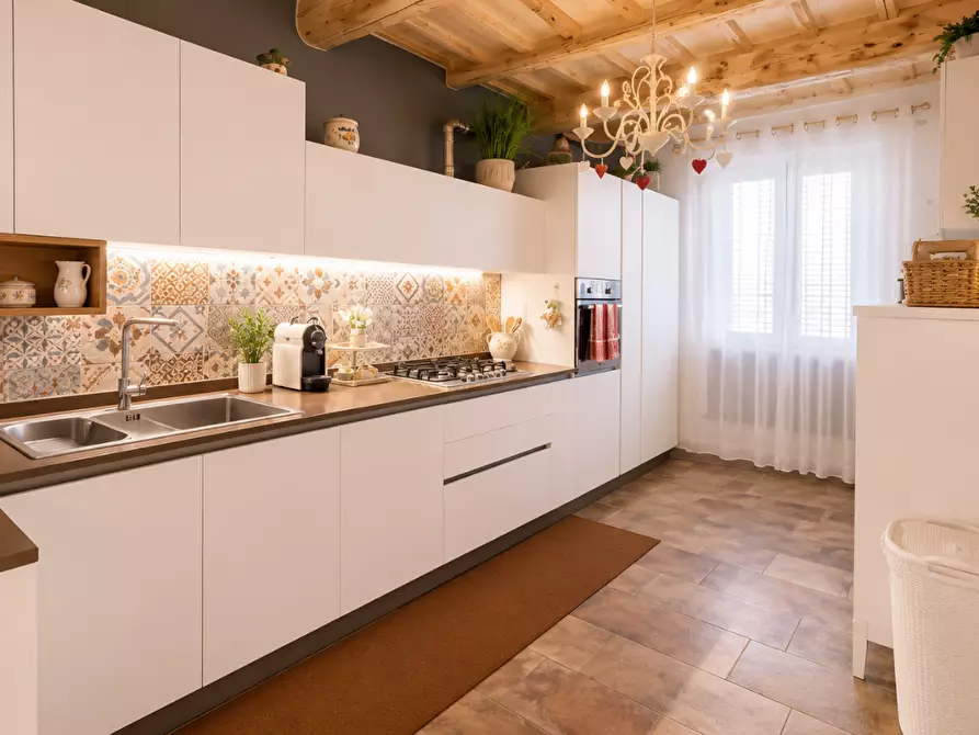 Immagine 1 di Appartamento in vendita  a Colle Di Val D'elsa