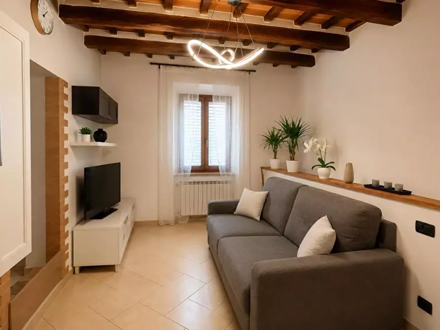 Immagine 9 di Appartamento in vendita  a Colle Di Val D'elsa