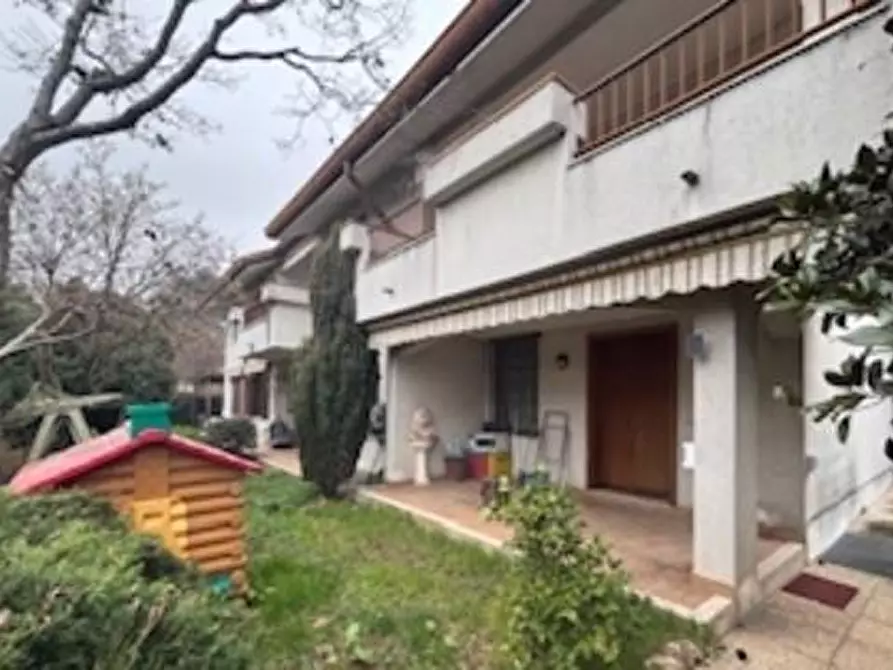 Immagine 2 di Villetta a schiera in vendita  a Gorgonzola