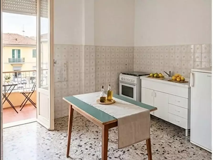 Immagine 2 di Appartamento in affitto  a Vezzano Ligure