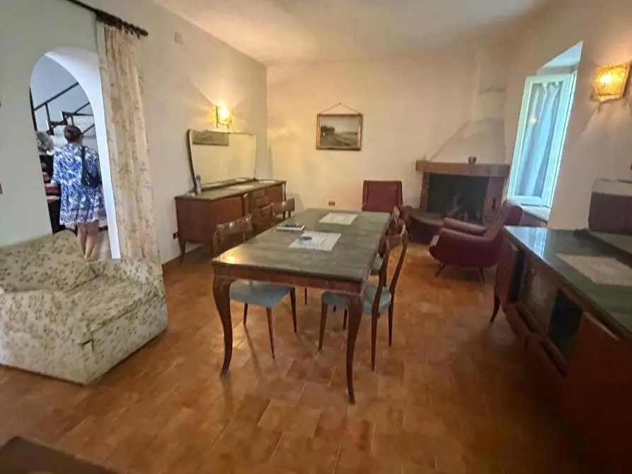 Immagine 4 di Casa indipendente in vendita  a Licciana Nardi