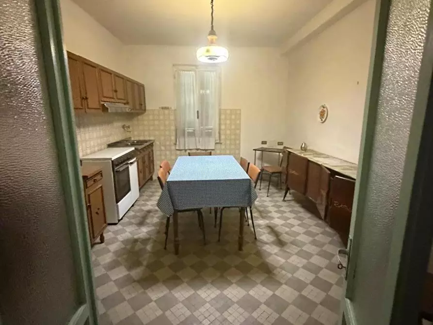Immagine 8 di Casa indipendente in vendita  a Licciana Nardi