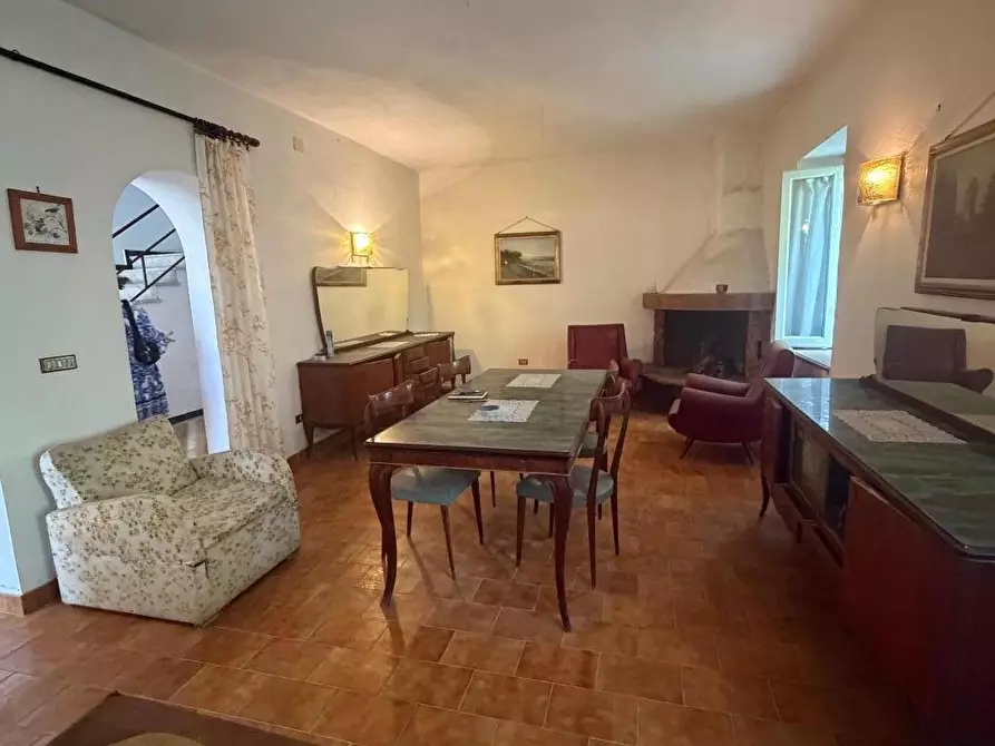 Immagine 5 di Casa indipendente in vendita  a Licciana Nardi