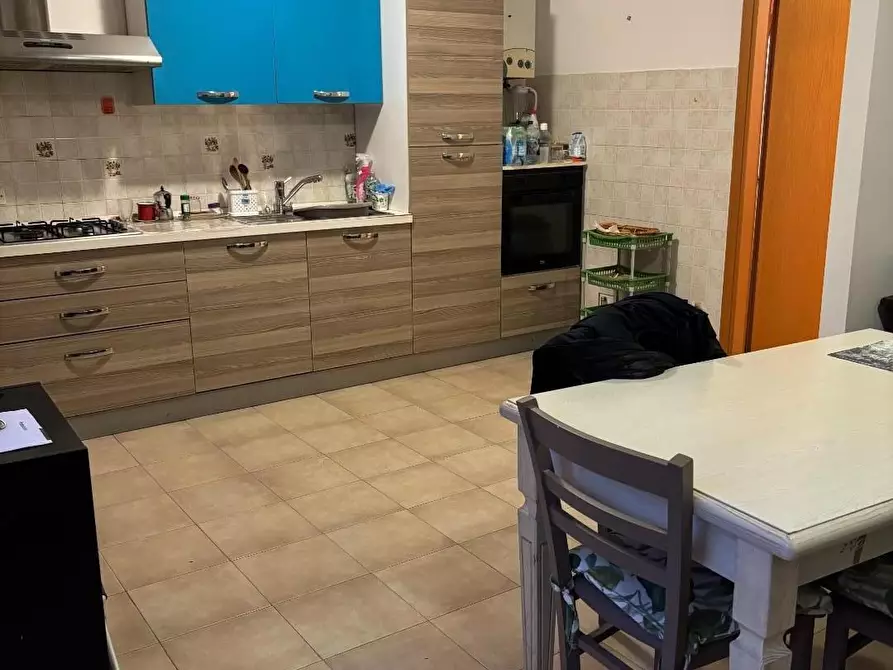 Immagine 4 di Appartamento in vendita  a Siena
