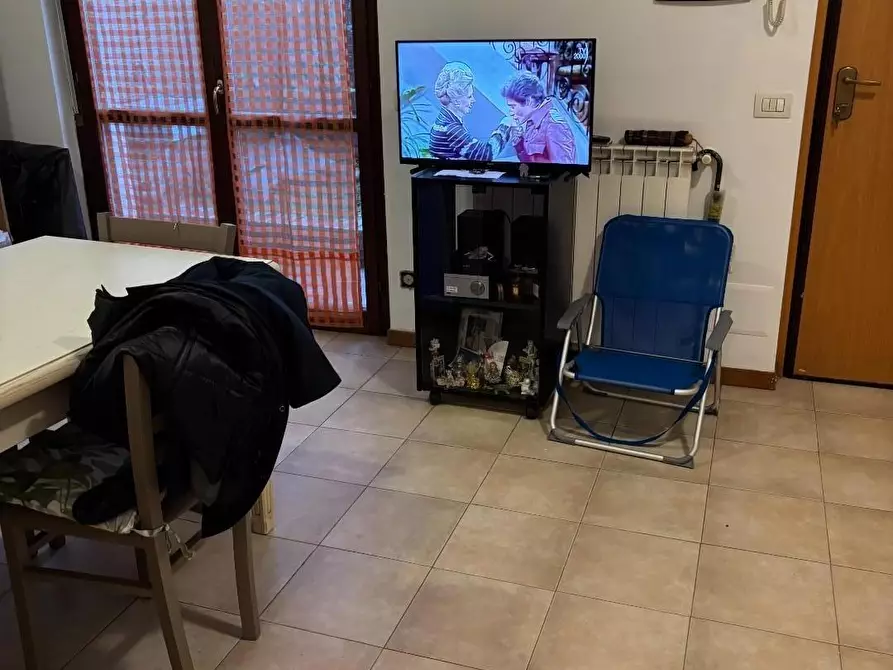 Immagine 5 di Appartamento in vendita  a Siena