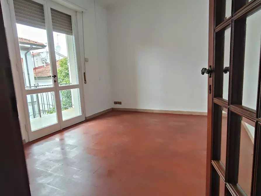 Immagine 9 di Casa bifamiliare in affitto  a Pisa