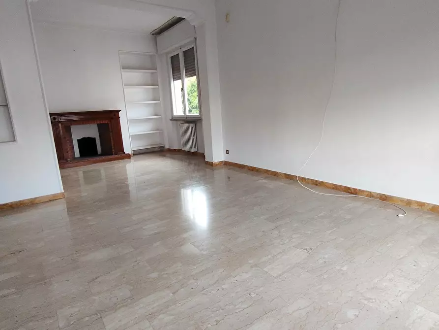 Immagine 8 di Casa bifamiliare in affitto  a Pisa