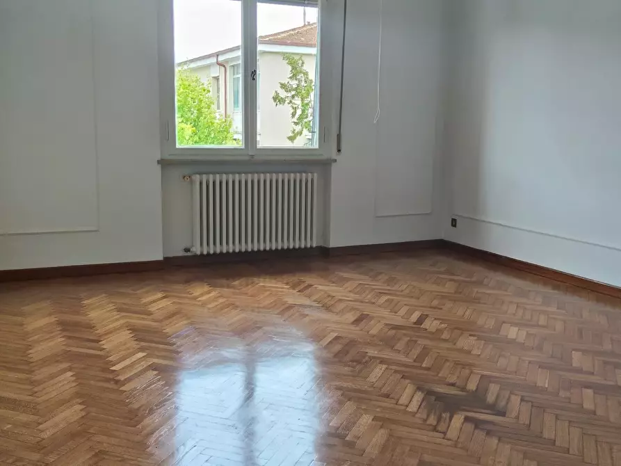 Immagine 6 di Casa bifamiliare in affitto  a Pisa