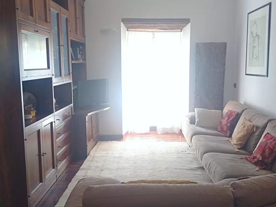 Immagine 2 di Appartamento in vendita  a Poggibonsi