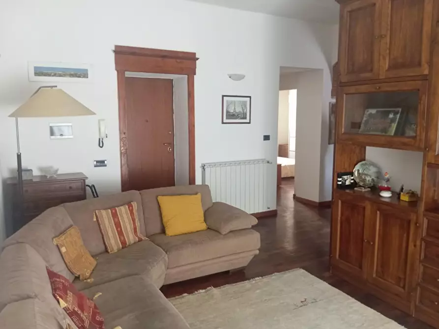 Immagine 3 di Appartamento in vendita  a Poggibonsi