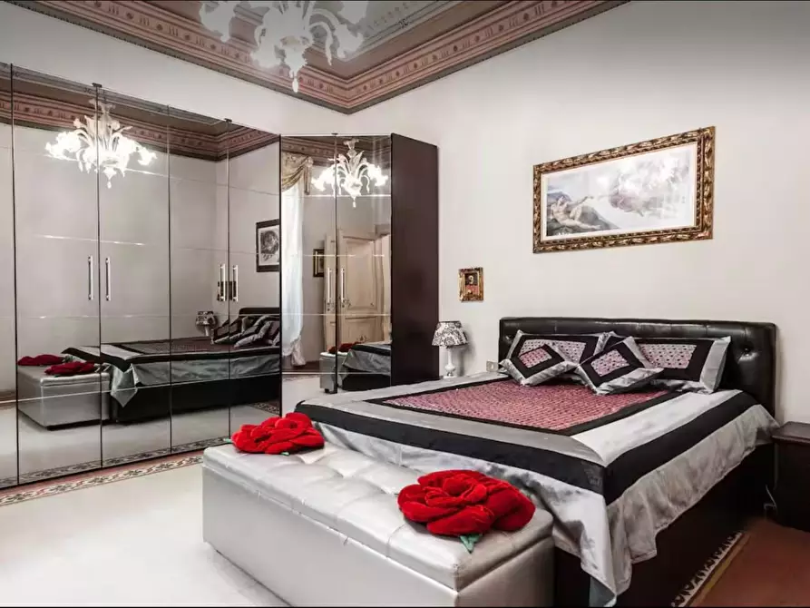 Immagine 10 di Villa in vendita  a San Giuliano Terme