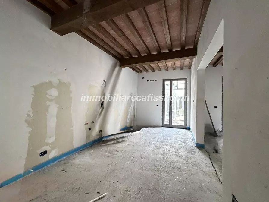 Immagine 4 di Appartamento in vendita  a Poggio A Caiano