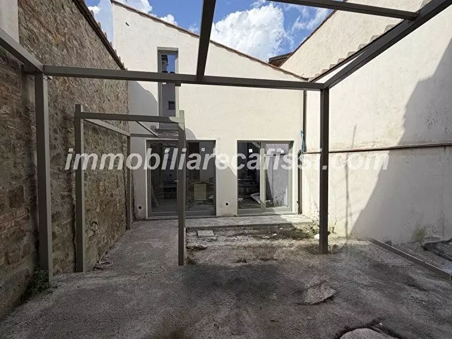 Immagine 10 di Appartamento in vendita  a Poggio A Caiano
