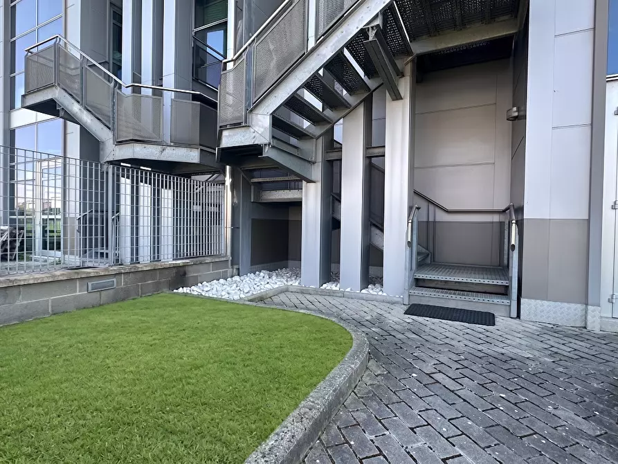 Immagine 3 di Capannone industriale in vendita  a Ponsacco