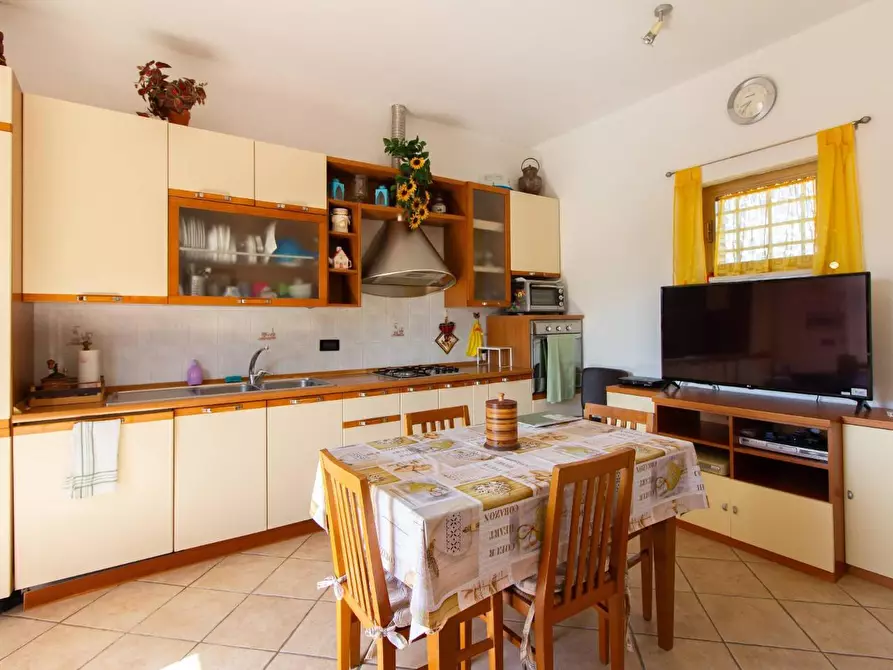 Immagine 1 di Appartamento in vendita  a Cascina