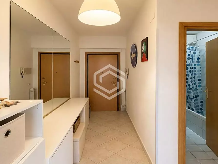 Immagine 11 di Appartamento in vendita  a Pisa