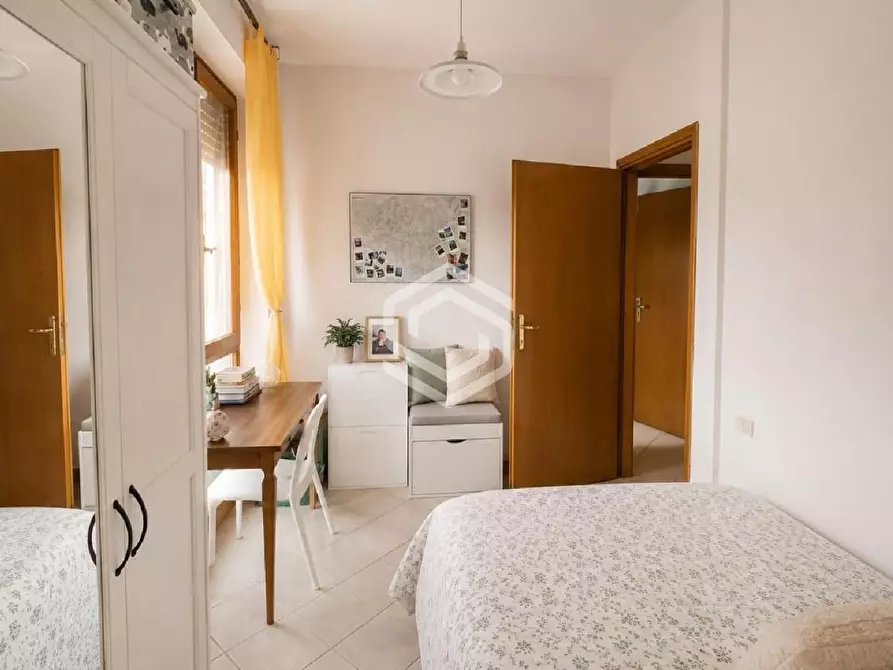 Immagine 8 di Appartamento in vendita  a Pisa