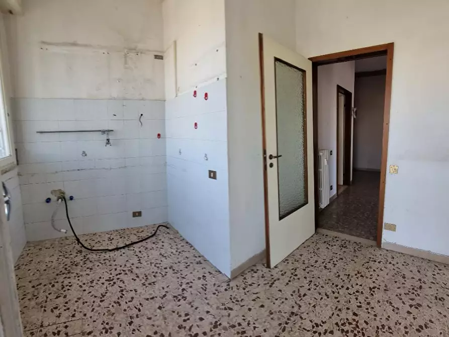 Immagine 20 di Appartamento in vendita  a Livorno