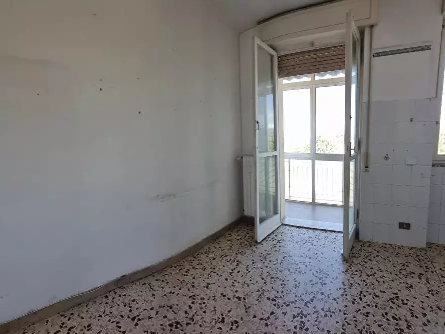 Immagine 13 di Appartamento in vendita  a Livorno